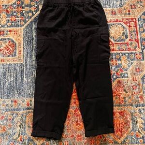 lululemon women’s (8)  lightweight adjustable mid rise black Cargo Pants